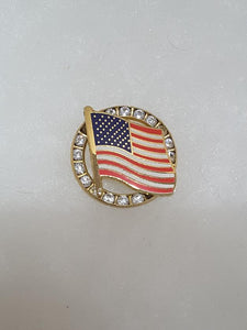 PIN LARGE CRYSTAL AMERICAN FLAG