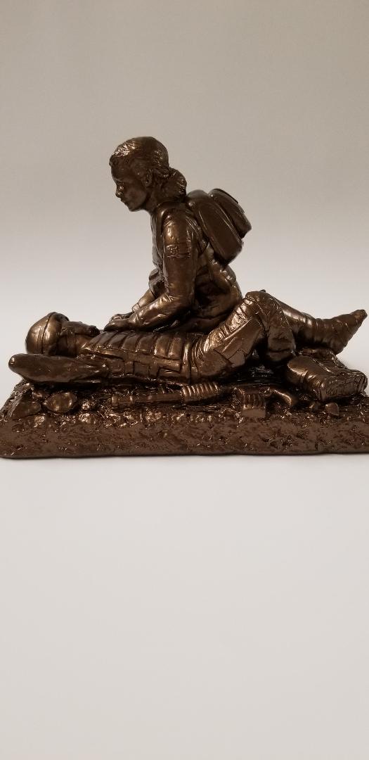 Female Medic In Action : SKU : 1932